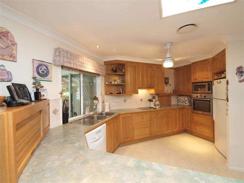 44 Gleneagles Crescent, Albany Creek QLD 4035