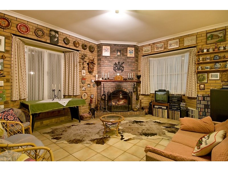 22 Tosca Street, Cashmere QLD 4500