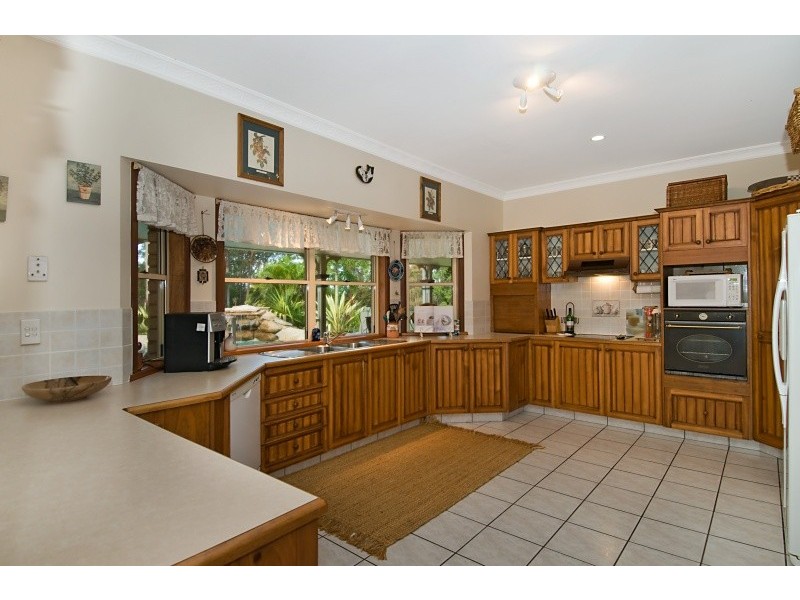 15 Telopia Court, Cashmere QLD 4500