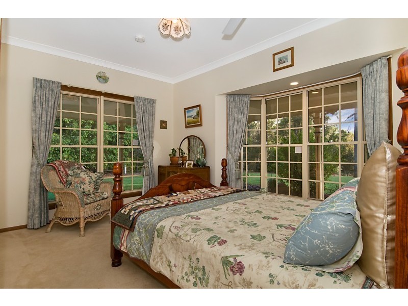 15 Telopia Court, Cashmere QLD 4500