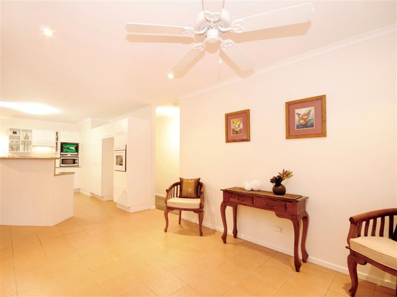 8 Wren Crescent, Buderim QLD 4556