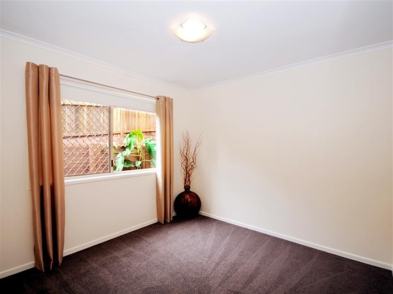 8 Wren Crescent, Buderim QLD 4556