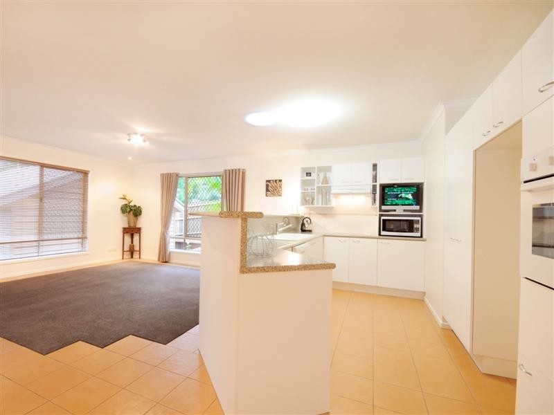 8 Wren Crescent, Buderim QLD 4556