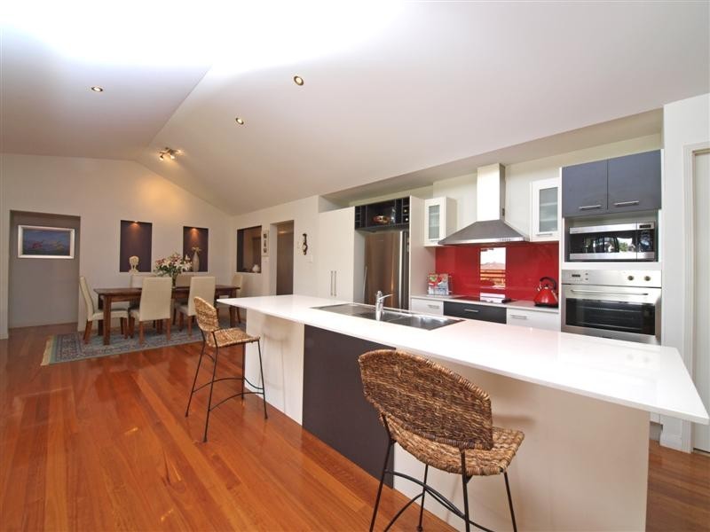 27 BRIGADOON CRESCENT, Eatons Hill QLD 4037