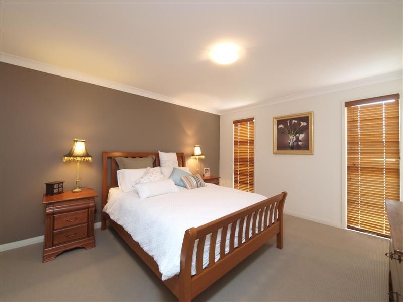 27 BRIGADOON CRESCENT, Eatons Hill QLD 4037