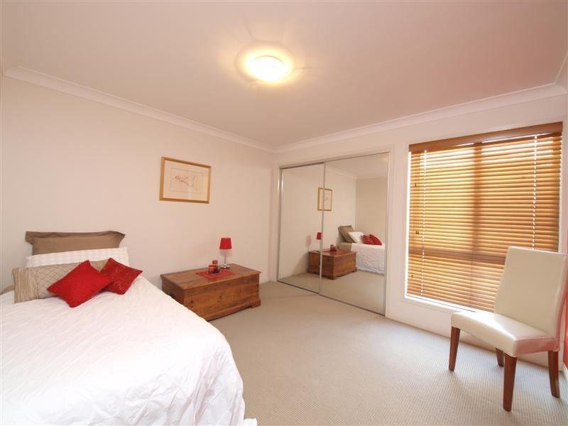 27 BRIGADOON CRESCENT, Eatons Hill QLD 4037