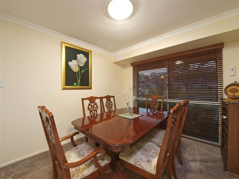 1 Bauple Street, Albany Creek QLD 4035