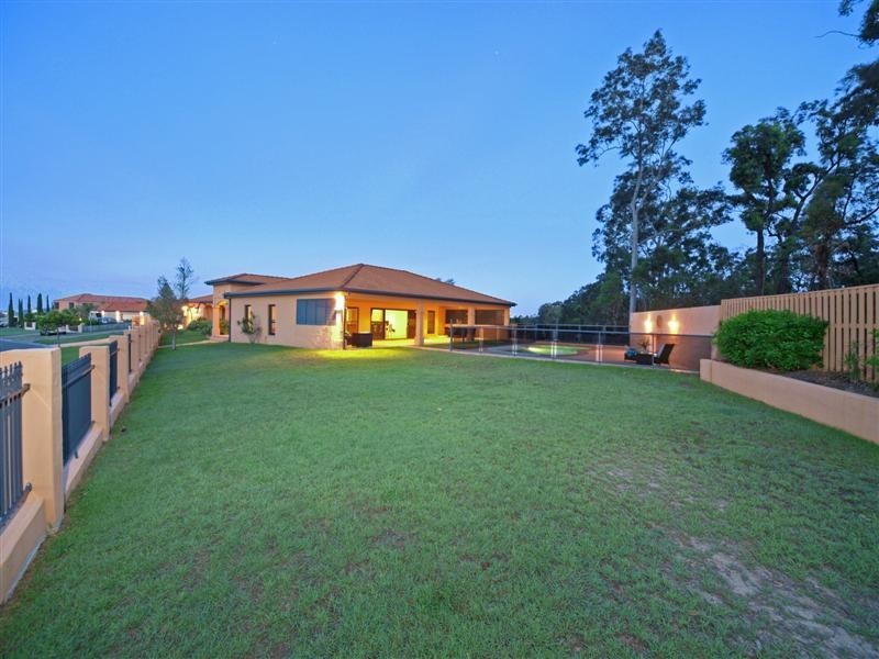 21 Moogerah Court, Albany Creek QLD 4035