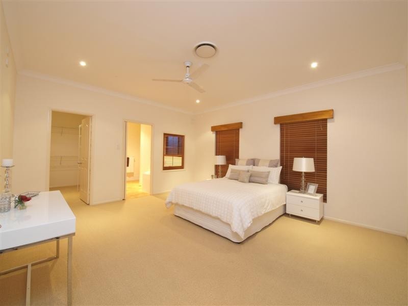 21 Moogerah Court, Albany Creek QLD 4035