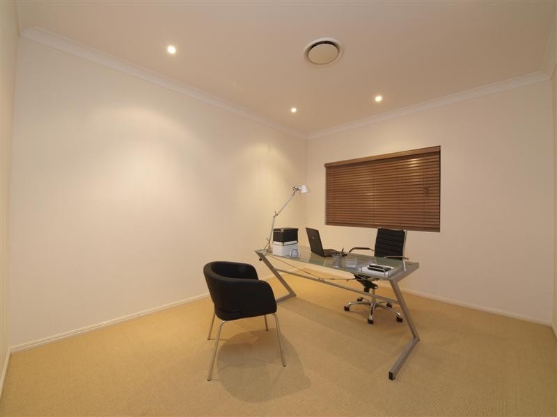 21 Moogerah Court, Albany Creek QLD 4035