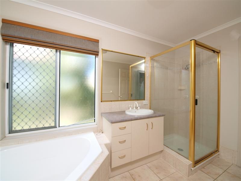 9 Tantallon Place, Narangba QLD 4504