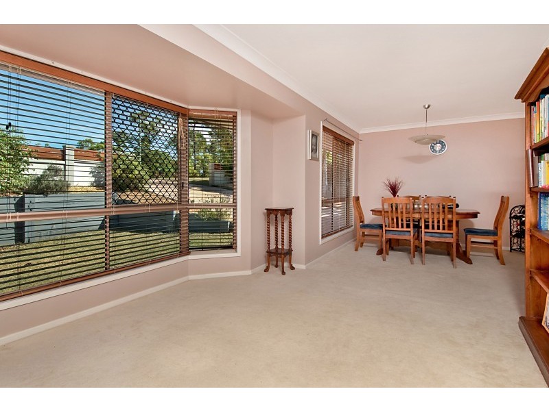24 Jinker Track, Albany Creek QLD 4035