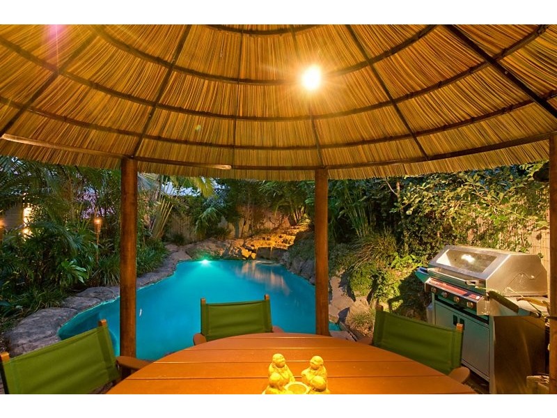 74 Saraband Drive, Eatons Hill QLD 4037