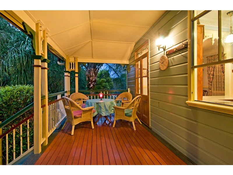 74 Saraband Drive, Eatons Hill QLD 4037