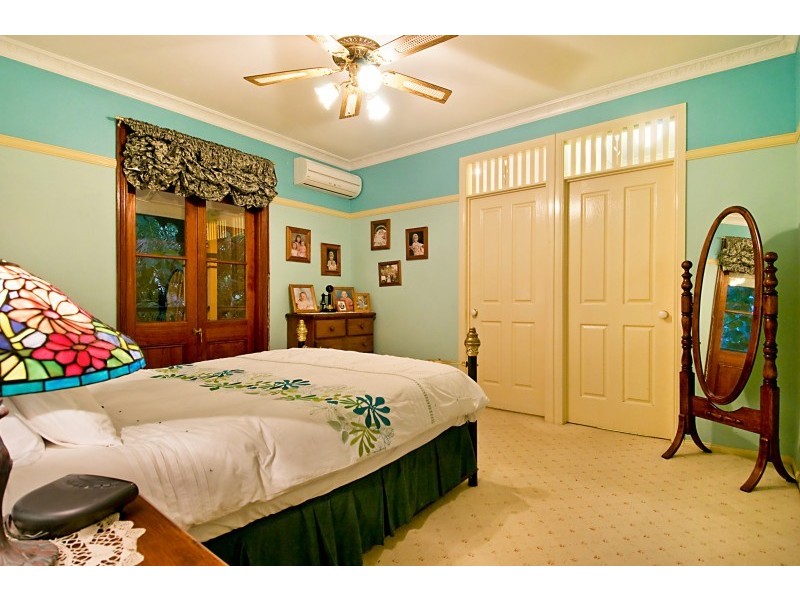 74 Saraband Drive, Eatons Hill QLD 4037