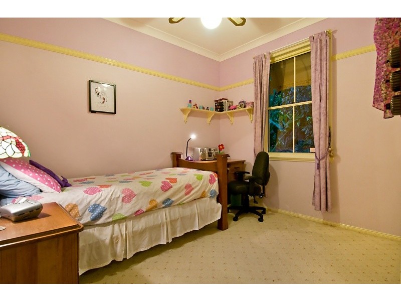 74 Saraband Drive, Eatons Hill QLD 4037