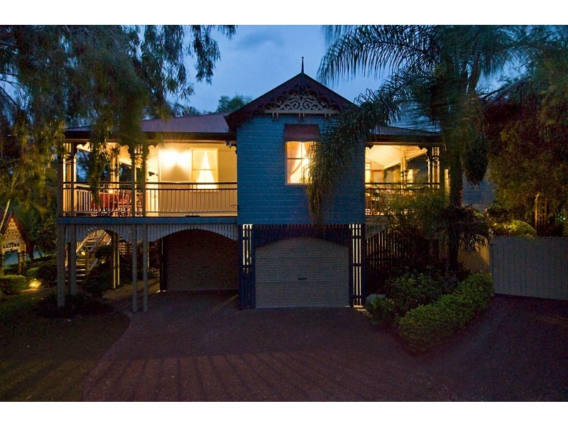 74 Saraband Drive, Eatons Hill QLD 4037