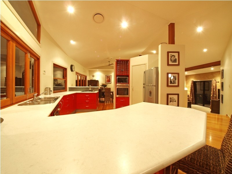 10 Pheasant Court, Cashmere QLD 4500