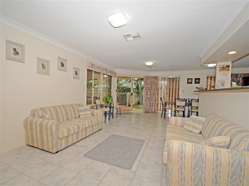 88 Oxford Crescent, Bridgeman Downs QLD 4035