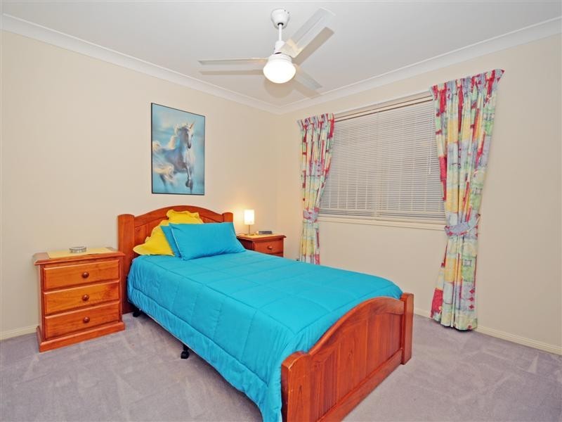 88 Oxford Crescent, Bridgeman Downs QLD 4035