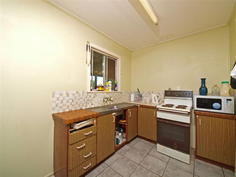 67 Grahams Road, Strathpine QLD 4500