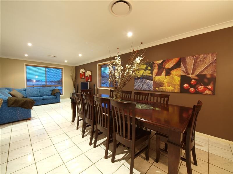 29 Queen Elizabeth Drive, Eatons Hill QLD 4037