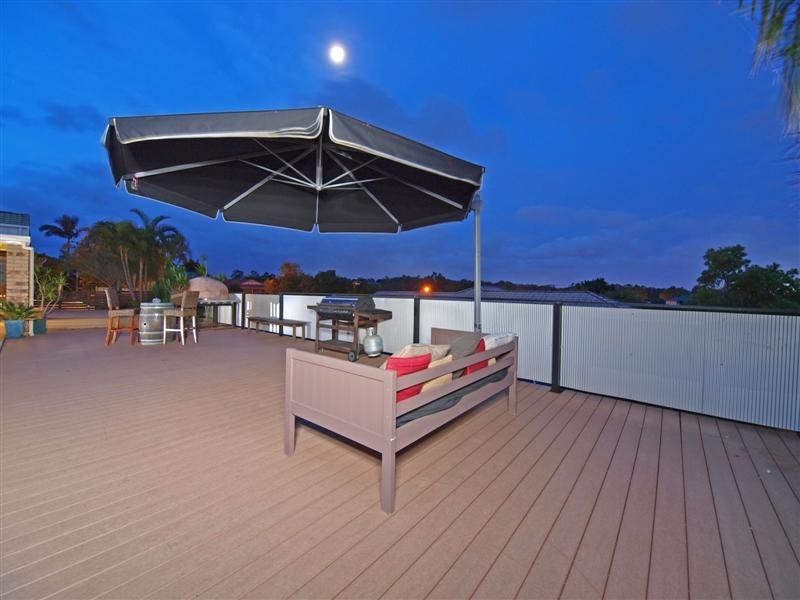 29 Queen Elizabeth Drive, Eatons Hill QLD 4037