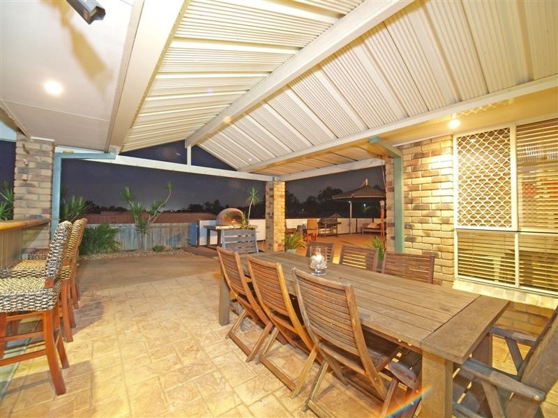 29 Queen Elizabeth Drive, Eatons Hill QLD 4037