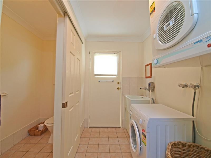 37 Boondooma Circuit, Albany Creek QLD 4035