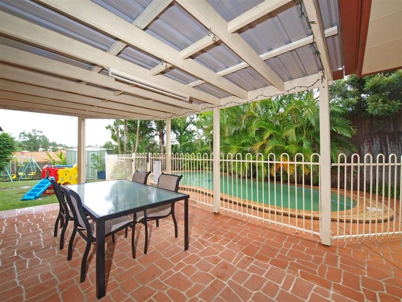 30 Silvereye Crescent, Albany Creek QLD 4035