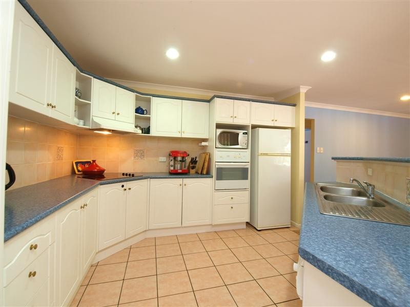 30 Silvereye Crescent, Albany Creek QLD 4035