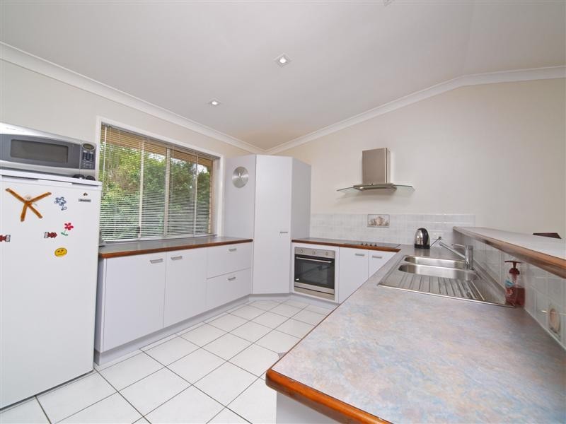 14 Wivenhoe Avenue, Albany Creek QLD 4035