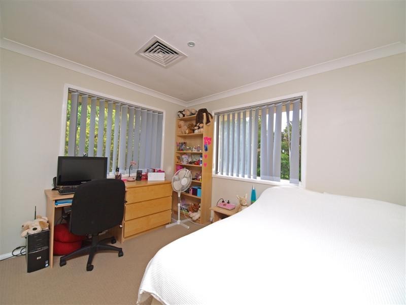 14 Wivenhoe Avenue, Albany Creek QLD 4035