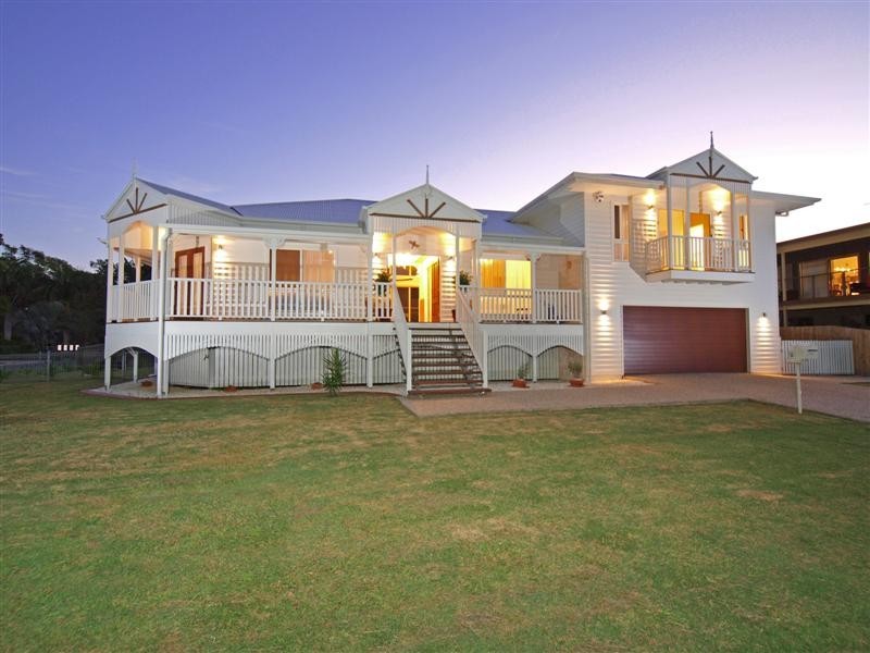6 Phillip Street, Beachmere QLD 4510
