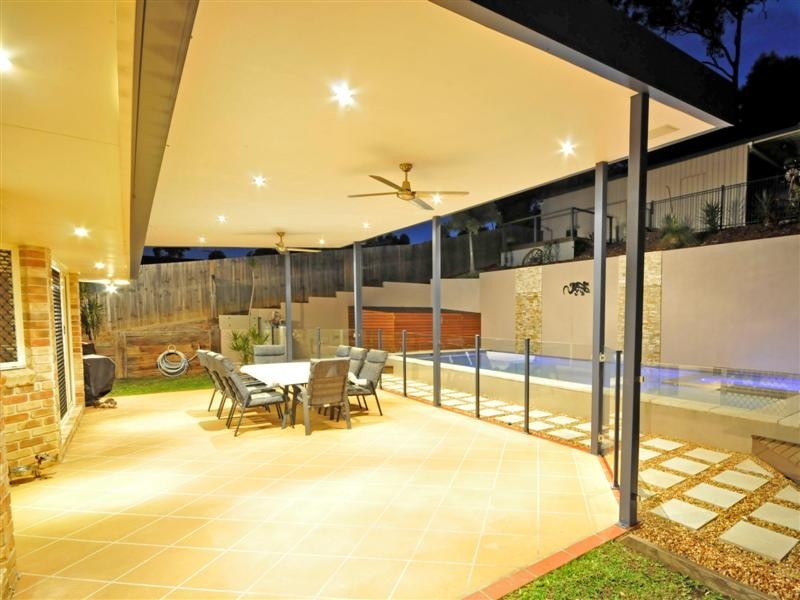 3 Foambark Court, Eatons Hill QLD 4037