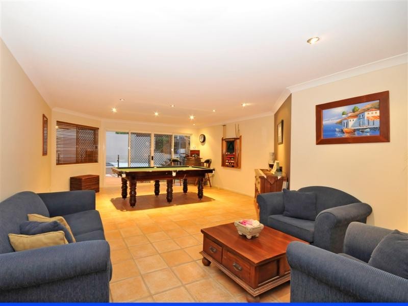 3 Foambark Court, Eatons Hill QLD 4037