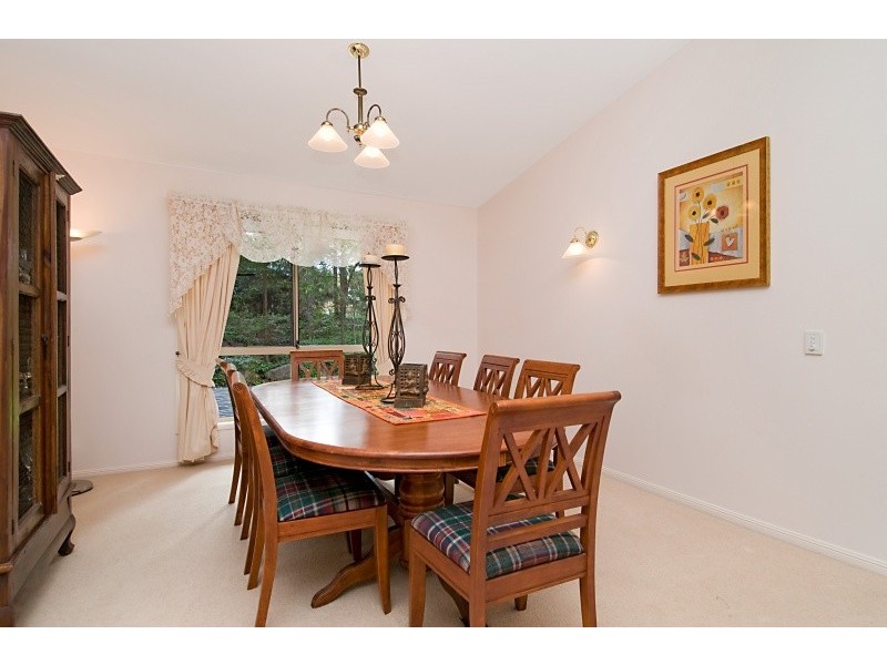 17 Telopia Court, Cashmere QLD 4500