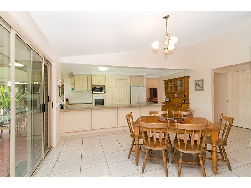 17 Telopia Court, Cashmere QLD 4500