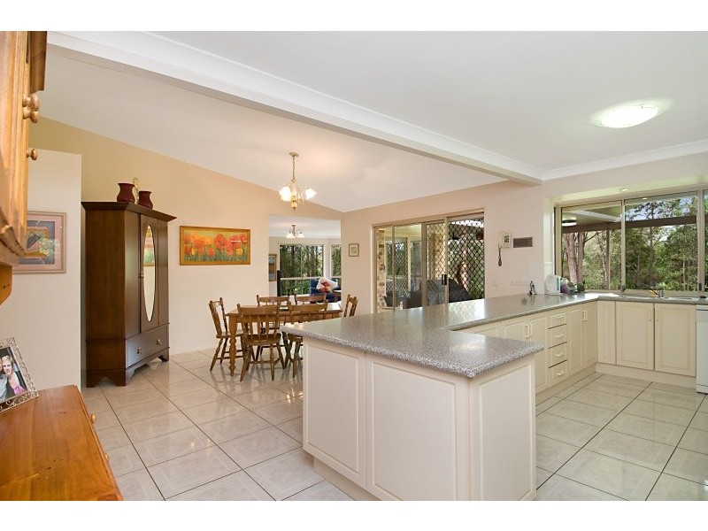 17 Telopia Court, Cashmere QLD 4500