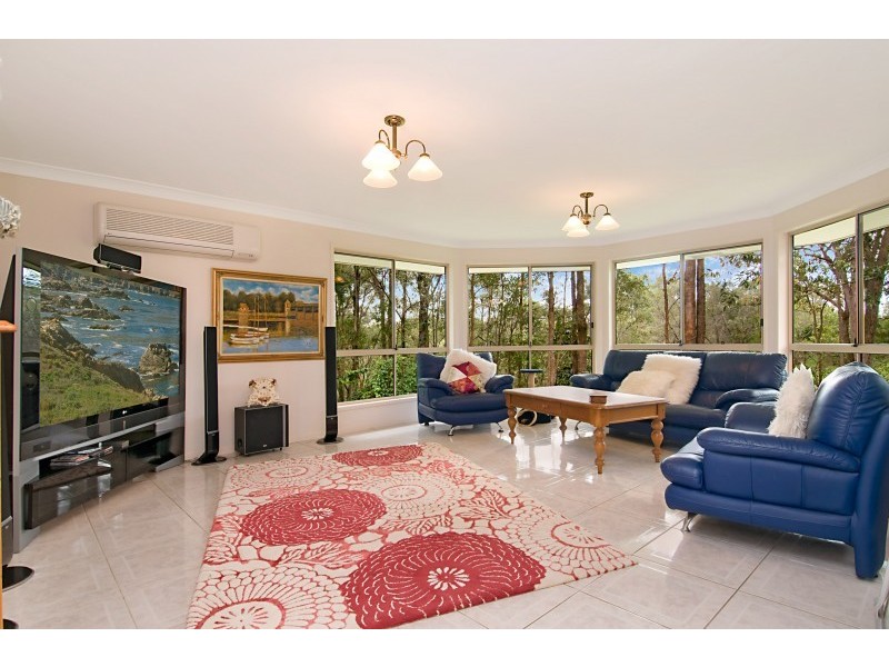 17 Telopia Court, Cashmere QLD 4500