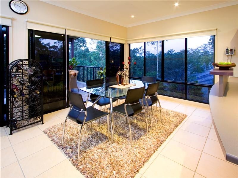 10 Grandis Court, Cashmere QLD 4500