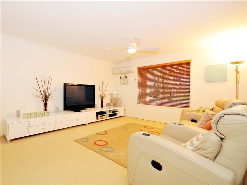 62 Oxford Crescent, Bridgeman Downs QLD 4035