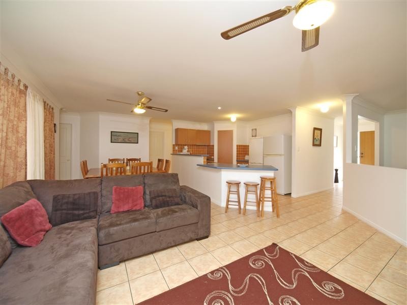 3 Sonoma Court, Cashmere QLD 4500