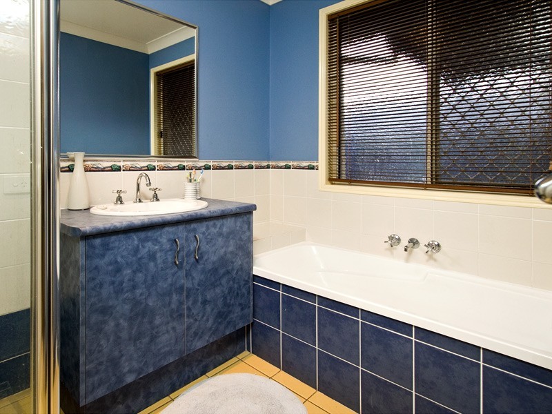 3 Sonoma Court, Cashmere QLD 4500