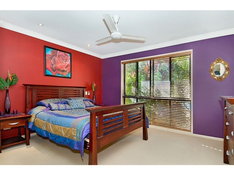 7 Osira Cl, Eatons Hill QLD 4037