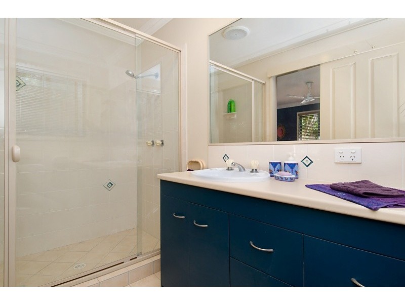 7 Osira Cl, Eatons Hill QLD 4037