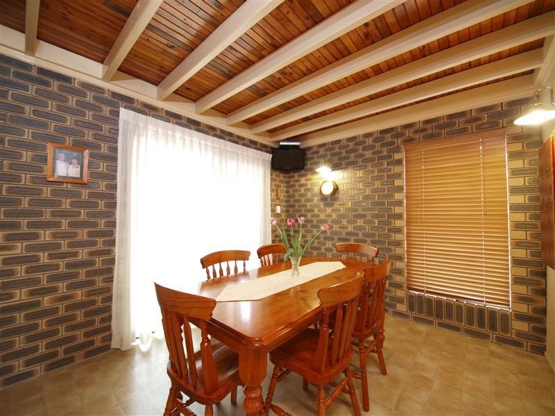 33 TANAGER STREET, Albany Creek QLD 4035