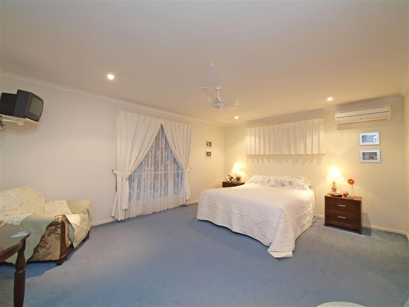 48  BOONDOOMA CIRCUIT, Albany Creek QLD 4035