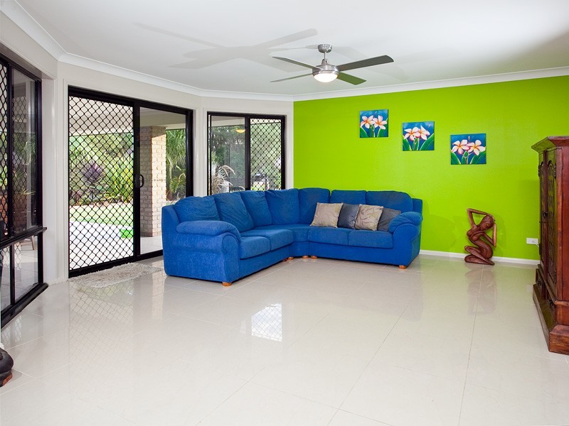 4 Bramwell Court, Cashmere QLD 4500