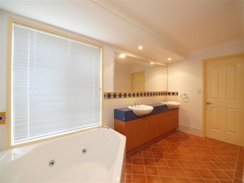 41 Cressbrook Drive, Albany Creek QLD 4035